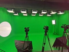 提供绿幕虚拟演播厅 触控大屏录课室直播间 黑棚白棚摄影棚器材
